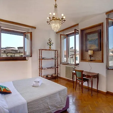 Aldobrandini With Terrace Appartamento *