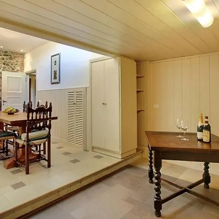 Aldobrandini With Terrace Апартаменты