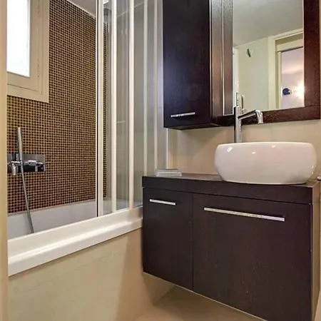 Апартаменты Aldobrandini With Terrace *